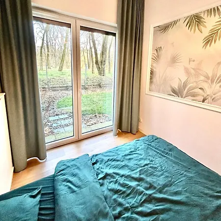 Apartment Stylowy Z Prywatnym Ogrodem, Widokiem Na Park I Parkingiem - Red Park